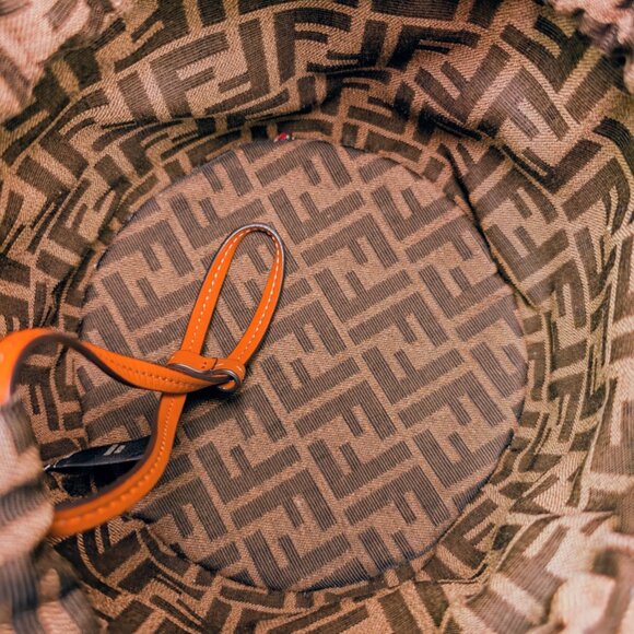 Fendi Step Out Bucket Bag Straw and Zucca Canvas Medium with Rare Strap - Picture 12 of 16